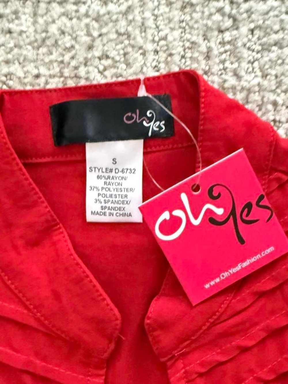 Oh Yes Red Zip-Up Ruched Top 🔥 - Picture 5 of 7
